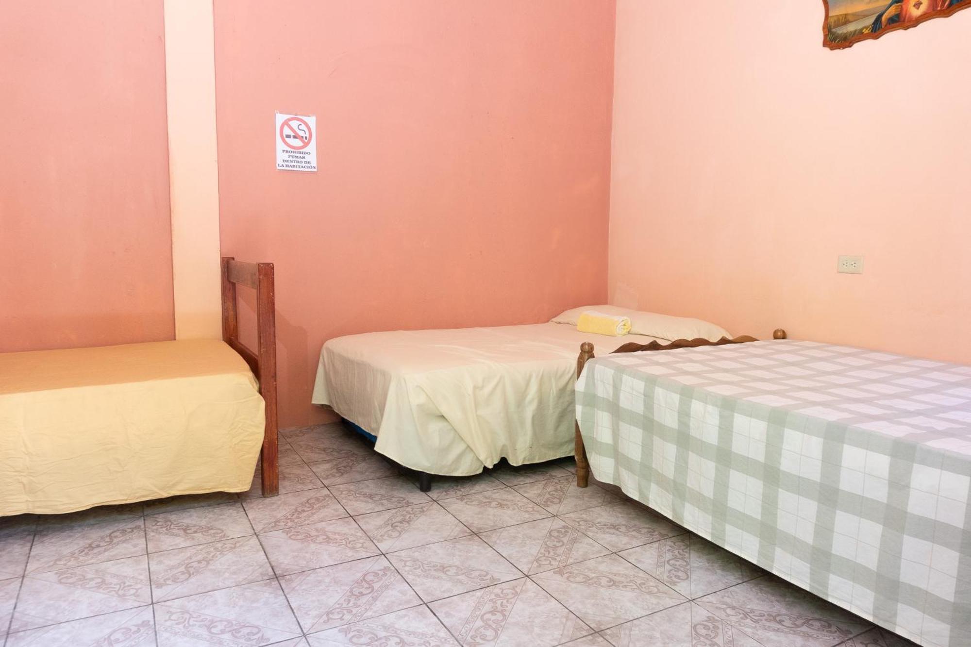 Hostal Delmy Suchitoto Buitenkant foto
