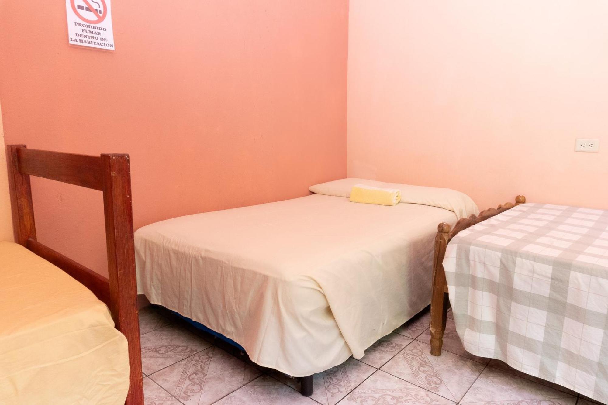 Hostal Delmy Suchitoto Buitenkant foto
