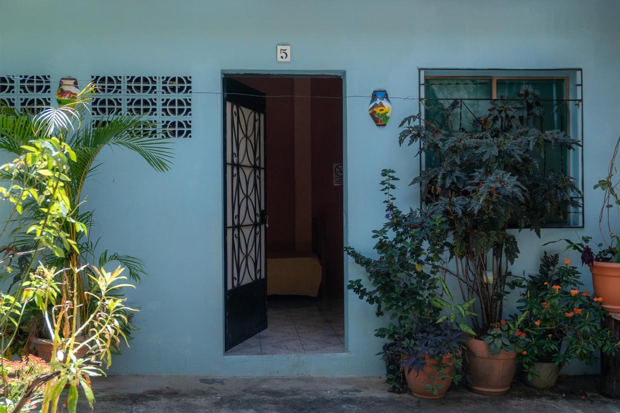Hostal Delmy Suchitoto Buitenkant foto