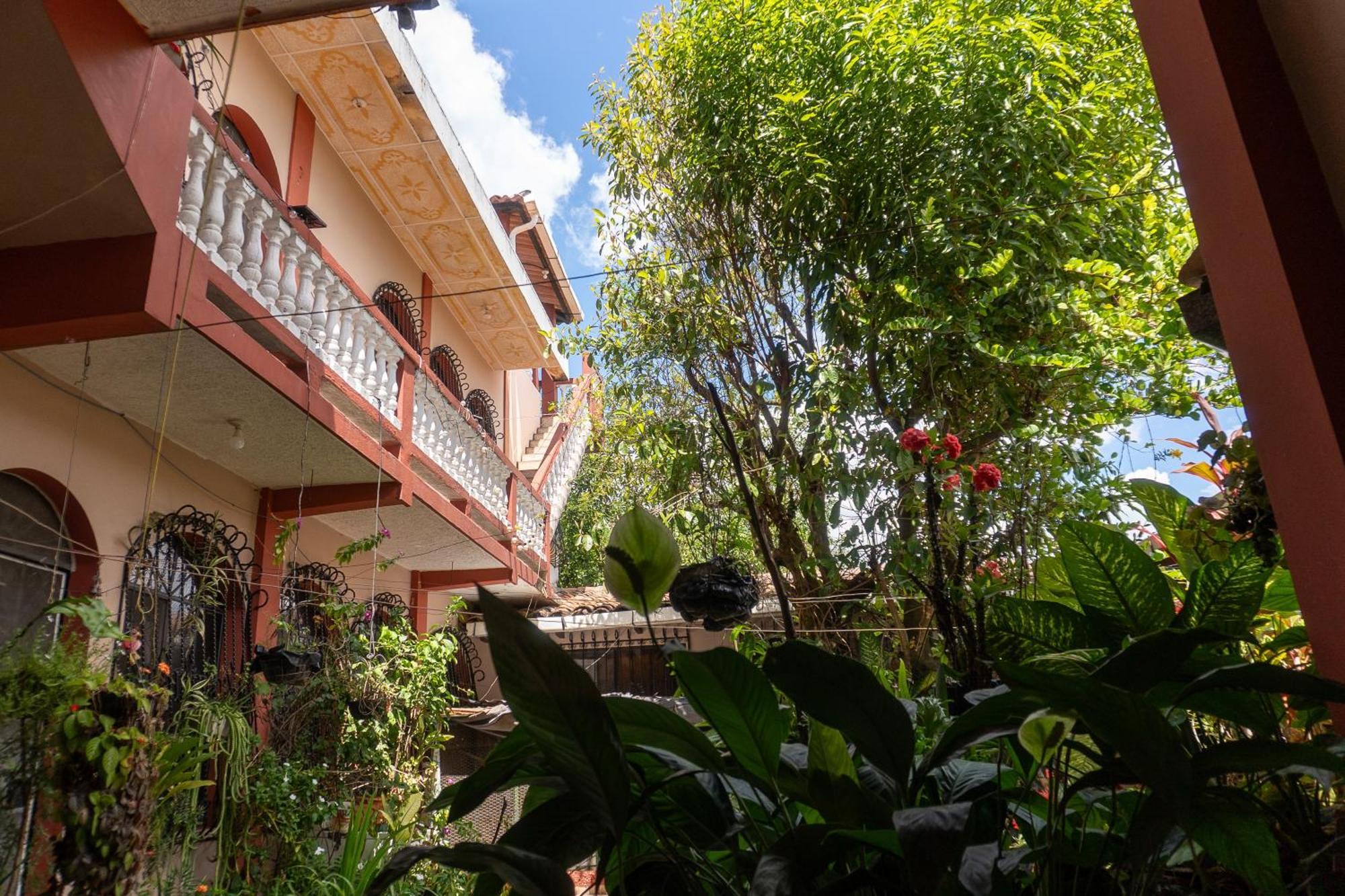 Hostal Delmy Suchitoto Buitenkant foto